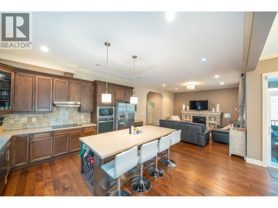 1353 HAMES Crescent | Coquitlam British Columbia | Slide Image Thirteen