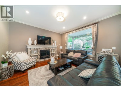 1353 HAMES Crescent | Coquitlam British Columbia | Slide Image Five
