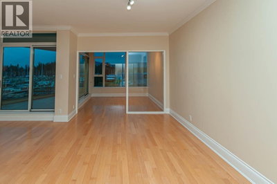 1777 BAYSHORE Drive | Vancouver British Columbia | Slide Image Six