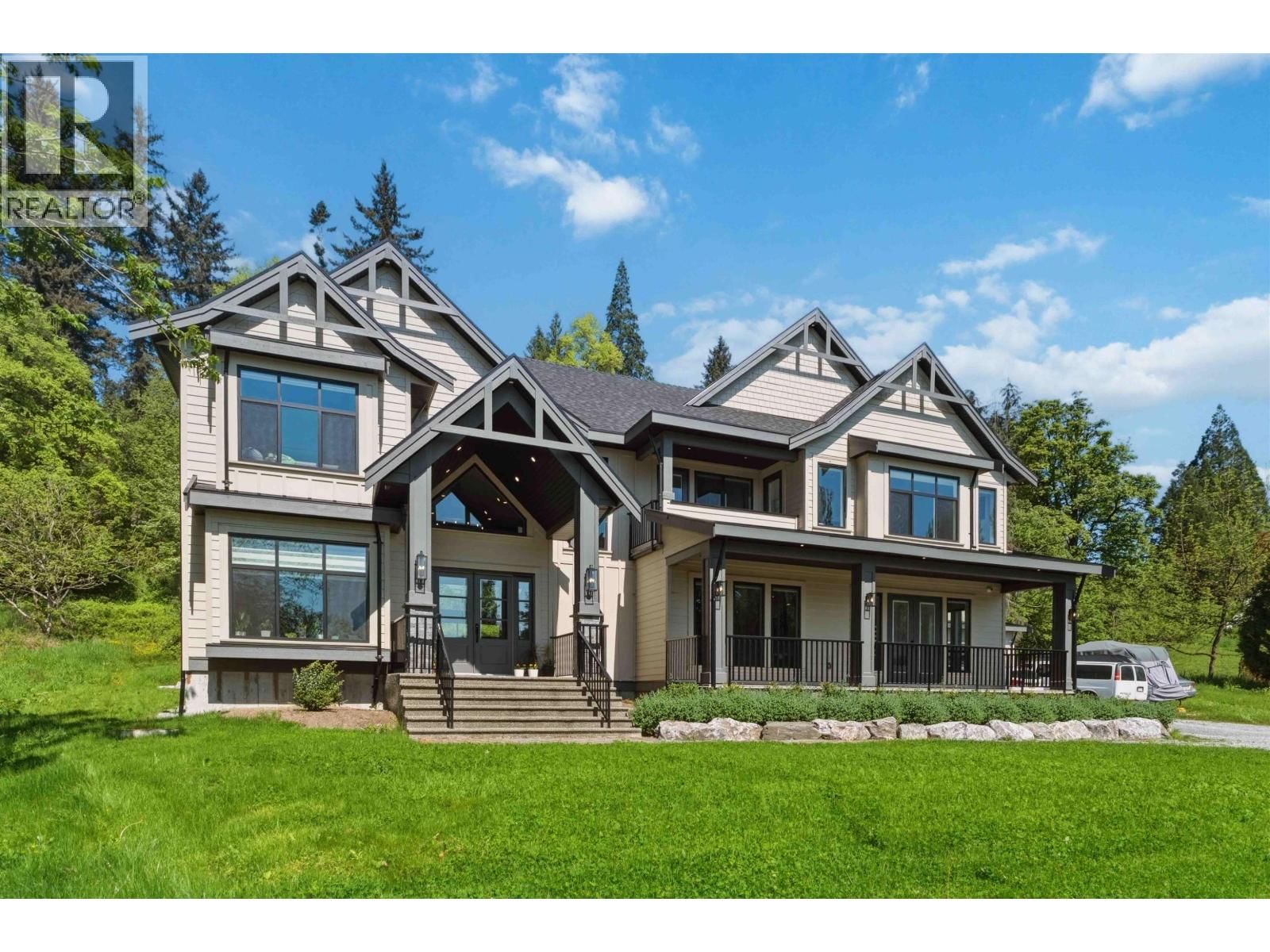 27107 RIVER Road, Maple Ridge, British Columbia V2W 1M4