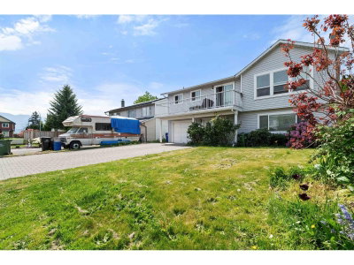 8683 TILSTON Street | Chilliwack British Columbia | Slide Image Three