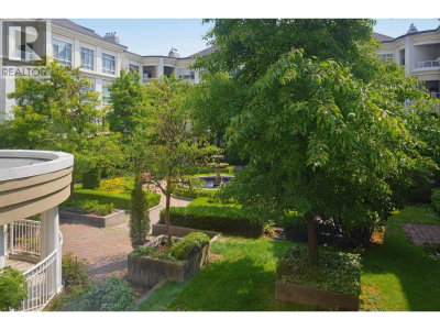 5735 HAMPTON Place | Vancouver British Columbia | Slide Image Five