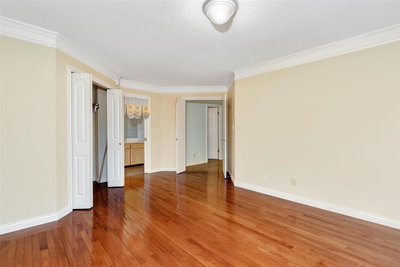 10446 FRASERGLEN Drive | Surrey British Columbia | Slide Image Twelve
