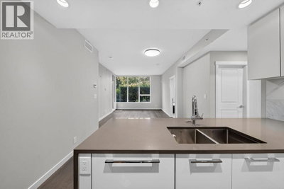 5687 GRAY Avenue | Vancouver British Columbia | Slide Image Nine