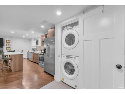 15305 29A Avenue | White Rock British Columbia | Slide Image Twenty-seven