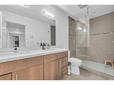 15305 29A Avenue | White Rock British Columbia | Slide Image Twenty-nine