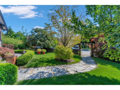 15305 29A Avenue | White Rock British Columbia | Slide Image Thirty-five