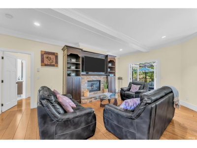 15305 29A Avenue | White Rock British Columbia | Slide Image Eight