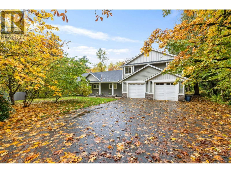 24445 104 Avenue Maple Ridge British Columbia, V2W 1J2 - 4 Bedrooms Home For Sale