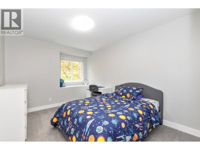 24445 104 Avenue | Maple Ridge British Columbia | Slide Image Twenty-seven