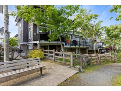 14433 60 Avenue | Surrey British Columbia | Slide Image Twenty