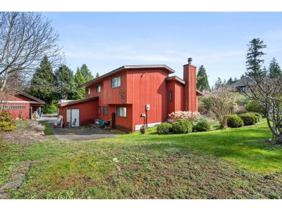 13201 23A Avenue | Surrey British Columbia | Slide Image Eleven