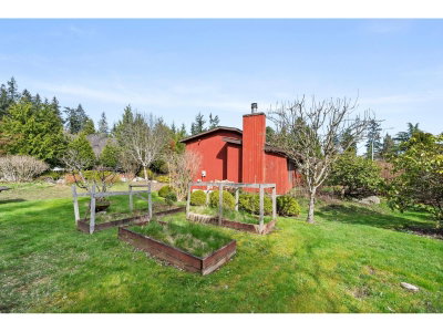 13201 23A Avenue | Surrey British Columbia | Slide Image Twelve