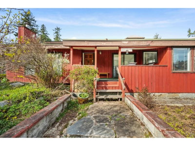 13201 23A Avenue | Surrey British Columbia | Slide Image Fifteen