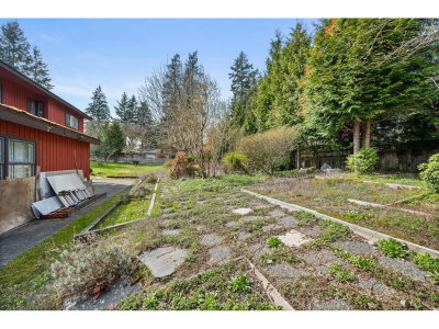 13201 23A Avenue | Surrey British Columbia | Slide Image Seven