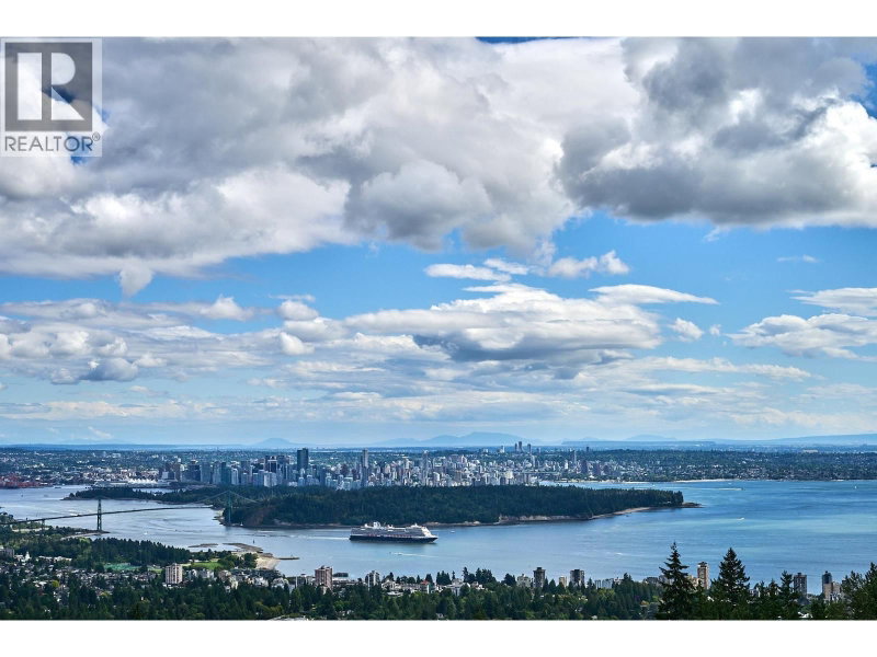 2210 CHIPPENDALE Road West Vancouver British Columbia, V7S 3J4 - 3 Bedrooms Condo For Sale