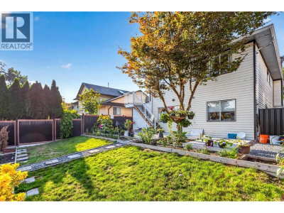 22419 125 Avenue | Maple Ridge British Columbia | Slide Image Twenty-one