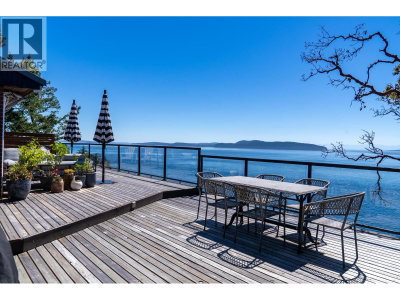 7918 SWANSON VIEW Drive | Pender Island British Columbia | Slide Image Two