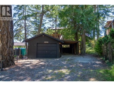 7918 SWANSON VIEW Drive | Pender Island British Columbia | Slide Image Thirty-two