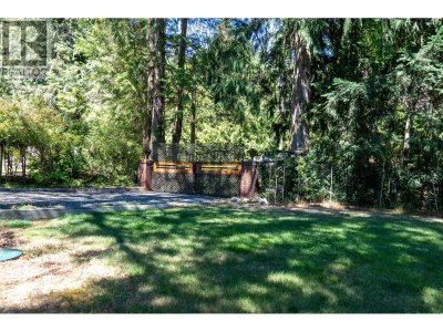 7918 SWANSON VIEW Drive | Pender Island British Columbia | Slide Image Thirty-five