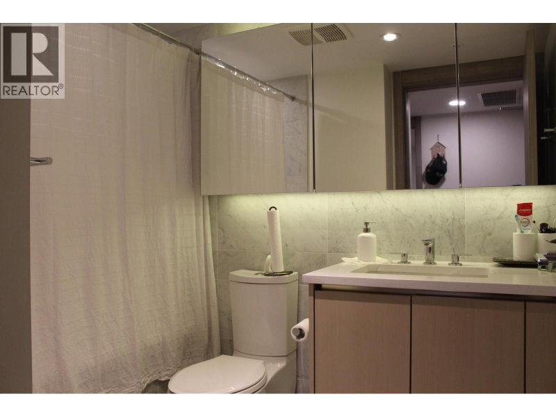 8800 HAZELBRIDGE Way Richmond British Columbia, V6X 0S3 - 1 Bedroom Condo For Sale