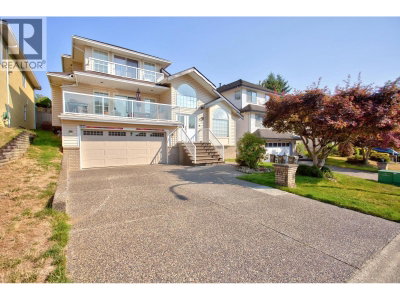1252 DEWAR Way | Port Coquitlam British Columbia | Slide Image Three