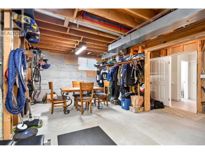 1252 DEWAR Way | Port Coquitlam British Columbia | Slide Image Thirty-seven