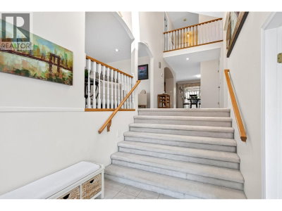 1252 DEWAR Way | Port Coquitlam British Columbia | Slide Image Six