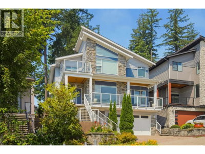 1408 STRAWLINE HILL Street | Coquitlam British Columbia | Slide Image Two