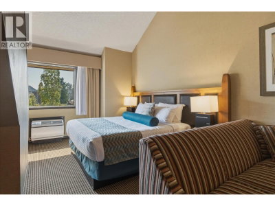 4220 GATEWAY Drive | Whistler British Columbia | Slide Image Eleven
