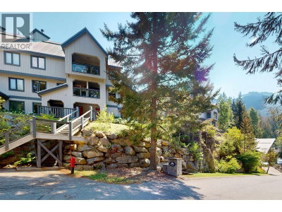 2556 SNOWRIDGE Crescent | Whistler British Columbia | Slide Image Two