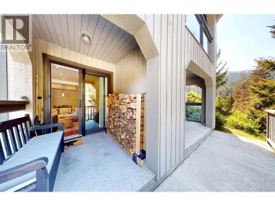 2556 SNOWRIDGE Crescent | Whistler British Columbia | Slide Image Twenty-eight