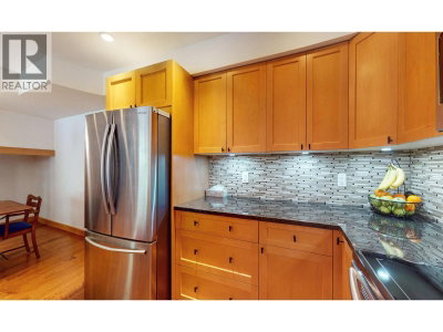 2556 SNOWRIDGE Crescent | Whistler British Columbia | Slide Image Seven