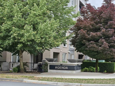 13321 102A Avenue | Surrey British Columbia | Slide Image Sixteen