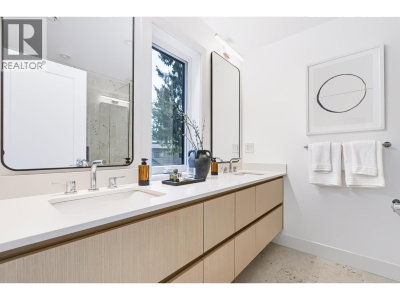1514 FARRELL Crescent | Delta British Columbia | Slide Image Sixteen