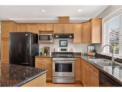 6449 BLACKWOOD Lane | Chilliwack British Columbia | Slide Image Eleven