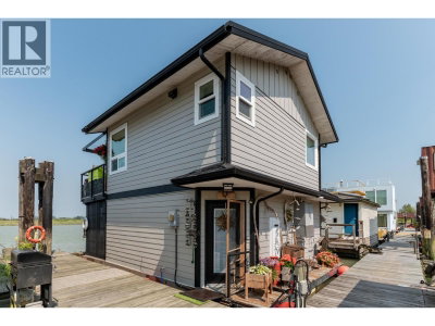 3871 RIVER ROAD Road | Delta British Columbia | Slide Image One