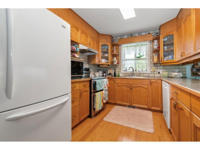 46669 RAMONA Drive | Chilliwack British Columbia | Slide Image Ten