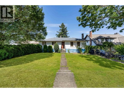 4757 BUXTON Street | Burnaby British Columbia | Slide Image Sixteen