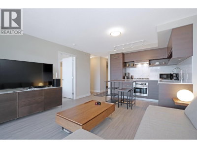 570 EMERSON Street | Coquitlam British Columbia | Slide Image Eight