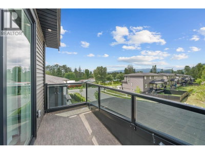 13532 BIRDTAIL Drive | Maple Ridge British Columbia | Slide Image Eighteen