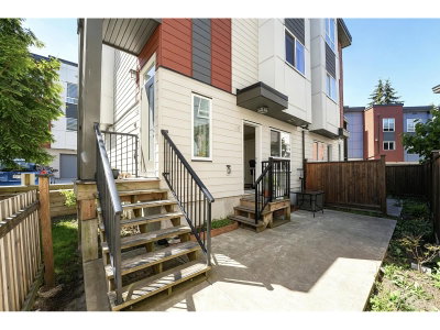 1670 160 Street | Surrey British Columbia | Slide Image Four