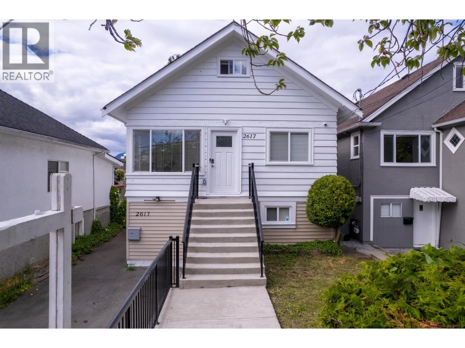 2617 TURNER Street, Vancouver, British Columbia V5K 2G1