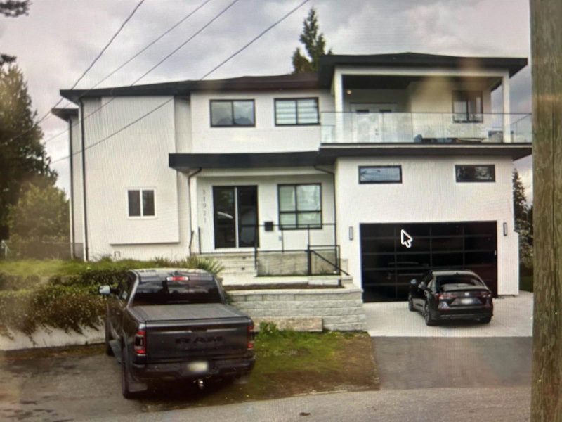 31921 CASPER Court West Abbotsford British Columbia, V2T 2J8 - 7 Bedrooms Home For Sale