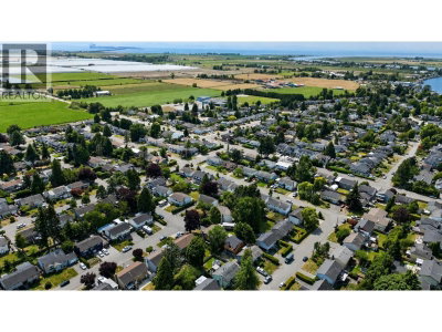 5059 WHITWORTH Crescent | Delta British Columbia | Slide Image Four