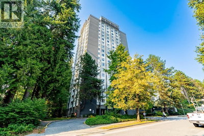 9541 ERICKSON Drive | Burnaby British Columbia | Slide Image Three