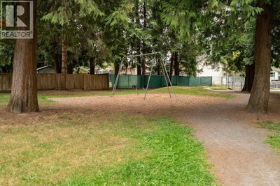 21139 COOK Avenue | Maple Ridge British Columbia | Slide Image Thirty-four