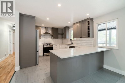 21139 COOK Avenue | Maple Ridge British Columbia | Slide Image Eight