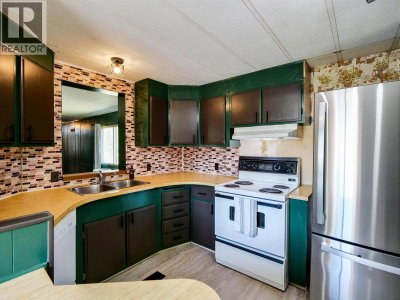 325 SKYLINE Road | Quesnel British Columbia | Slide Image Twenty-two