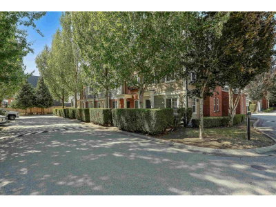 7233 189 Street | Surrey British Columbia | Slide Image Forty